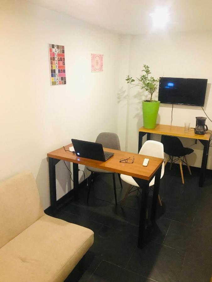 בוגוטה Hostal - Hotel - Apartaestudios Amoblados Chapinero Las Mandarinas - Coworking מראה חיצוני תמונה