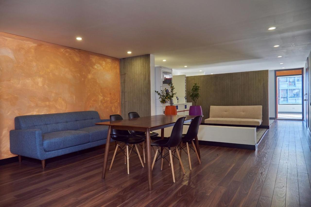 בוגוטה Hostal - Hotel - Apartaestudios Amoblados Chapinero Las Mandarinas - Coworking מראה חיצוני תמונה