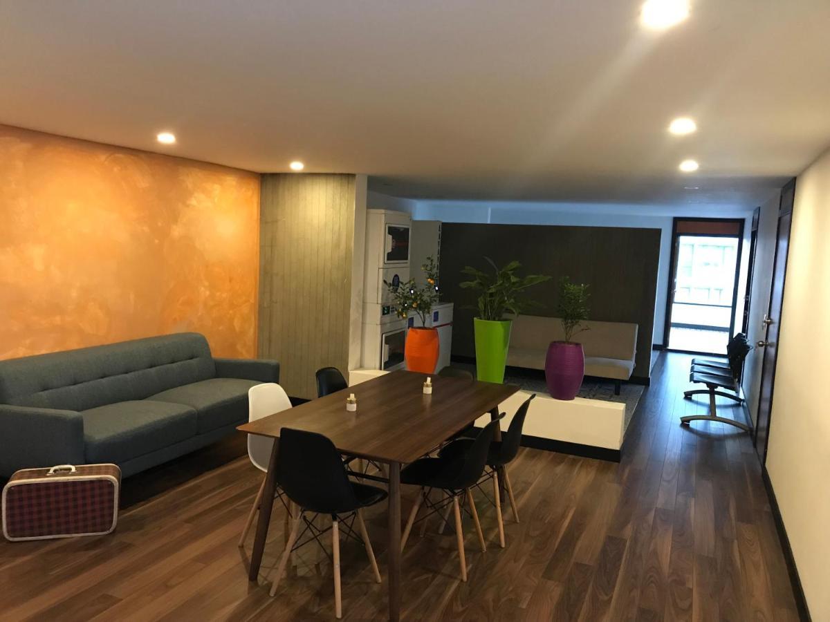 בוגוטה Hostal - Hotel - Apartaestudios Amoblados Chapinero Las Mandarinas - Coworking מראה חיצוני תמונה